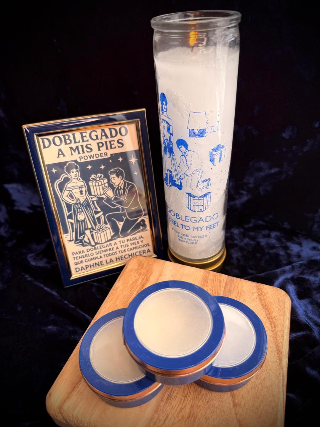 Doblegado a Mis Pies Powder